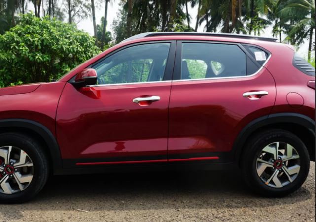 Kia Sonet Lower Window Chrome Garnish Trims (Set Of 8Pcs.) - Image 5